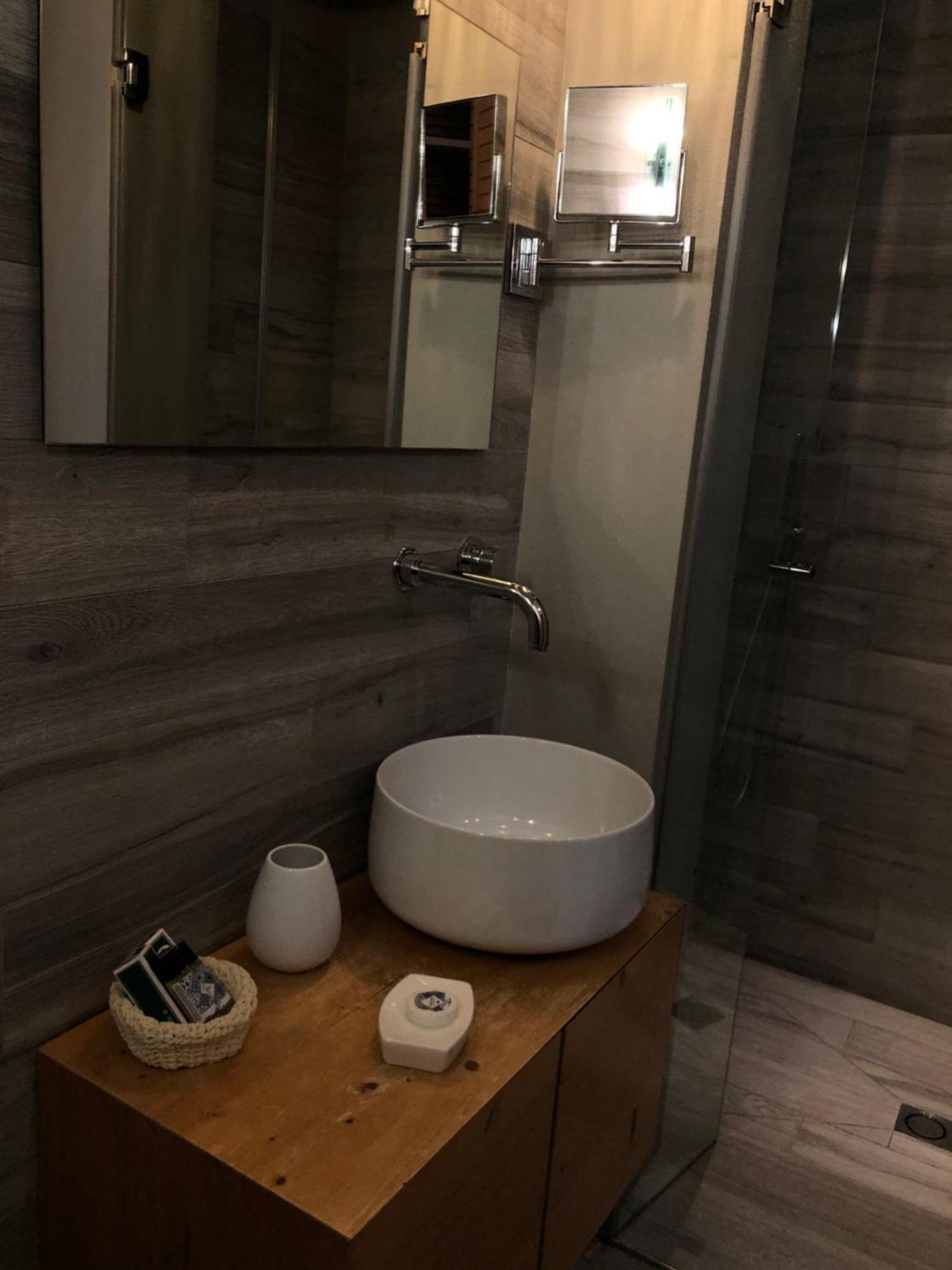 Room 55 ノート 部屋 写真